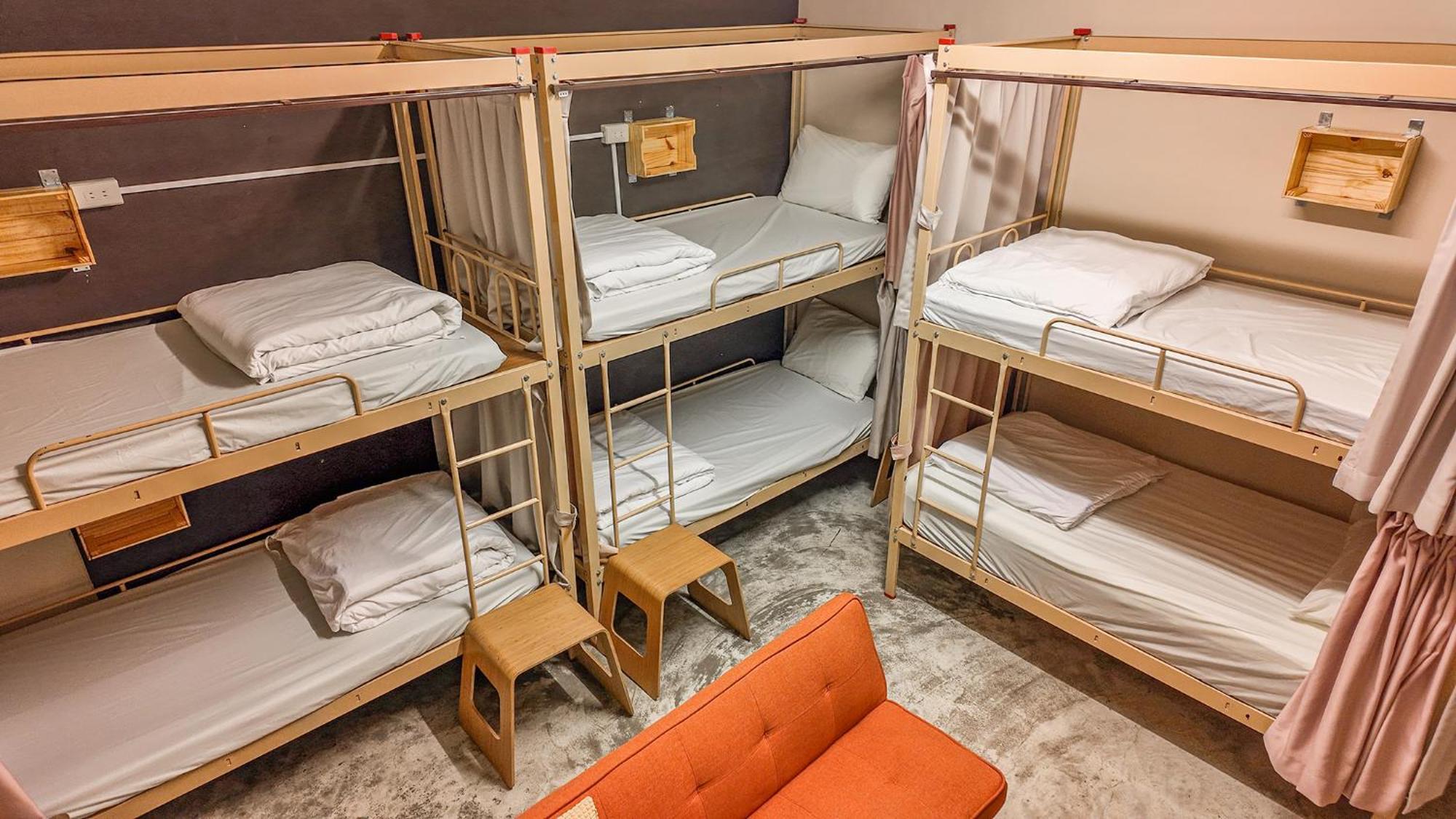 62巷背包客棧 Lane62 Hostel Longjing Luaran gambar