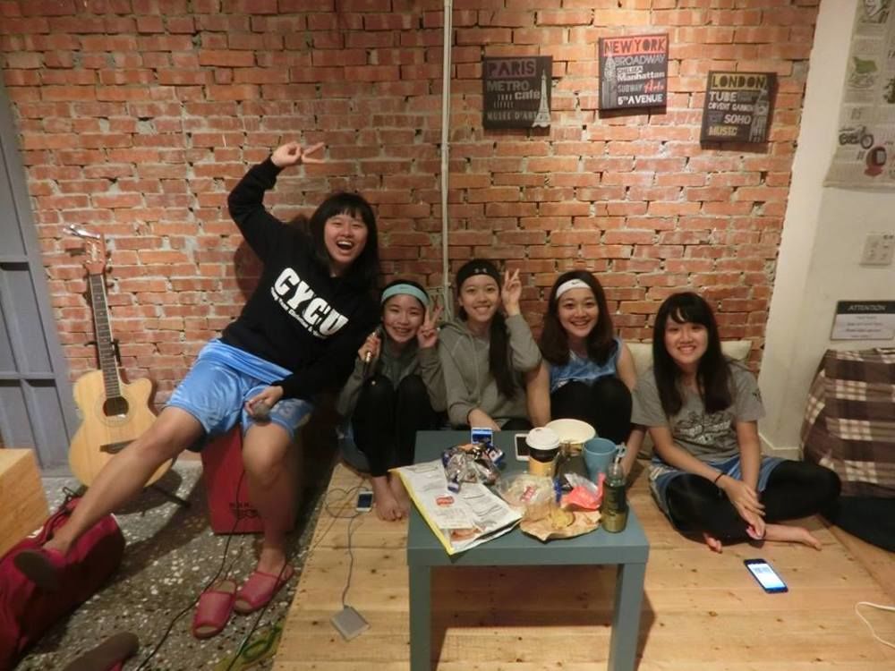 62巷背包客棧 Lane62 Hostel Longjing Luaran gambar
