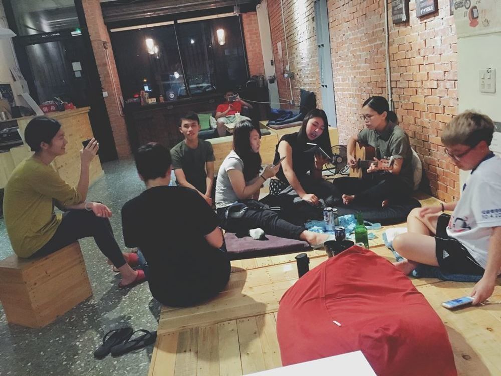 62巷背包客棧 Lane62 Hostel Longjing Luaran gambar