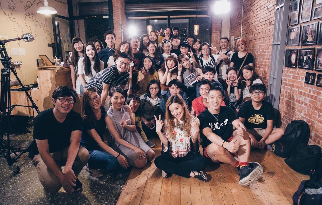 62巷背包客棧 Lane62 Hostel Longjing Luaran gambar