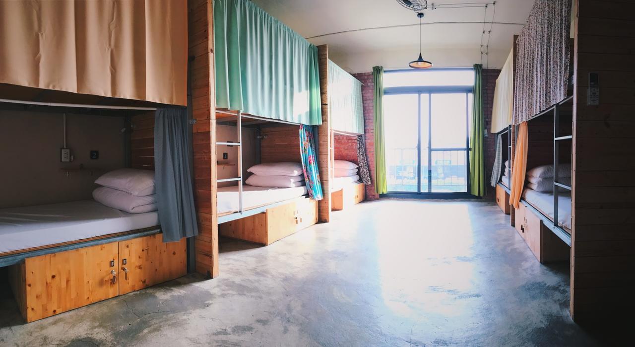 62巷背包客棧 Lane62 Hostel Longjing Luaran gambar