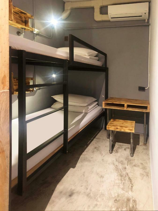 62巷背包客棧 Lane62 Hostel Longjing Luaran gambar